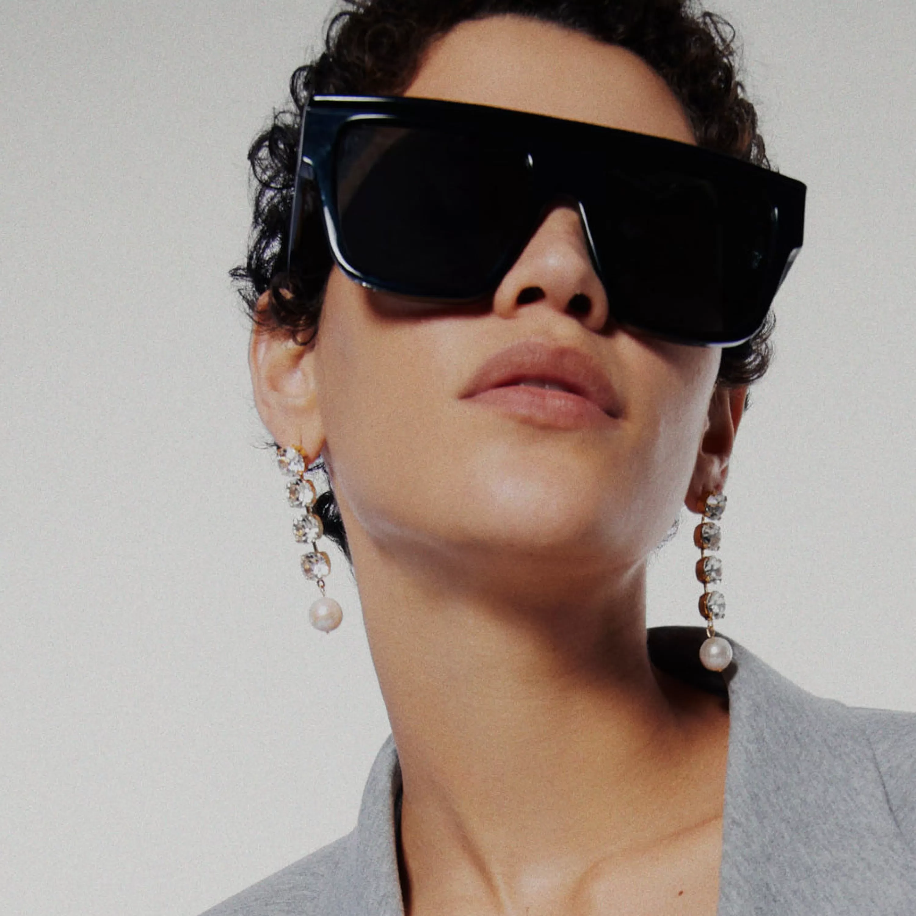 LINDA FARROW (U.K.) Magda Butrym x LF Flat White Top Sunglasses in Black