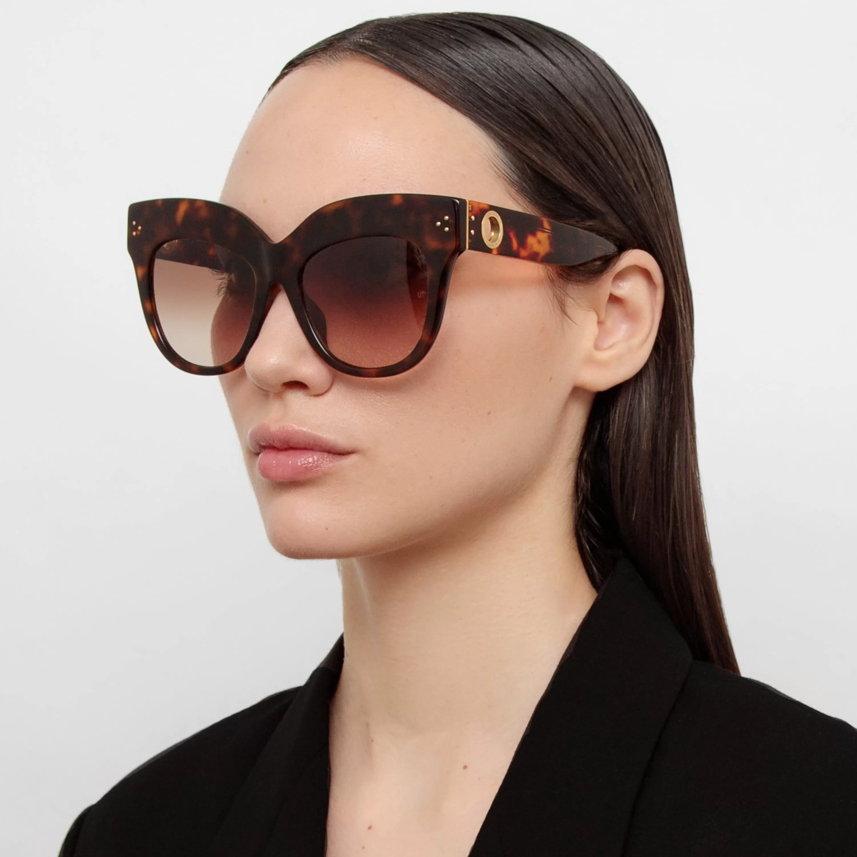 LINDA FARROW (U.K.) The Dunaway | Oversized Sunglasses in Tortoiseshell Frame (C2)